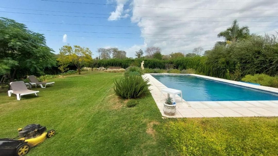 VENTA CASA 3 DORM, PILETA, COUNTRY JOCKEY CLUB,CBA