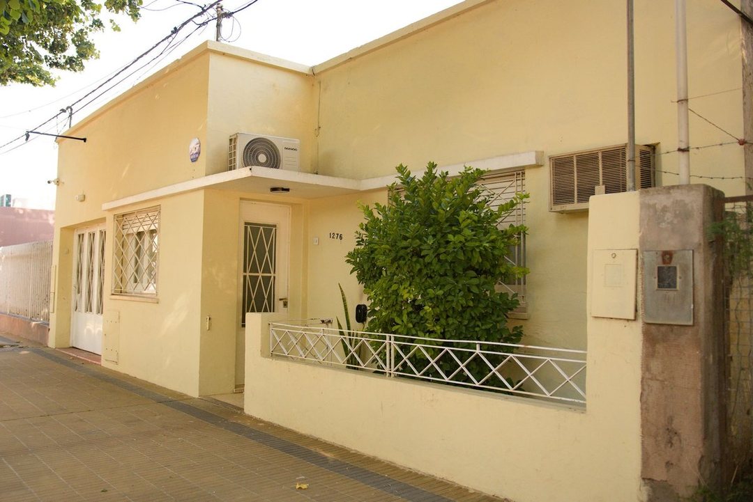 Casa 2 Dormitorios - Excelente Ubicacion
