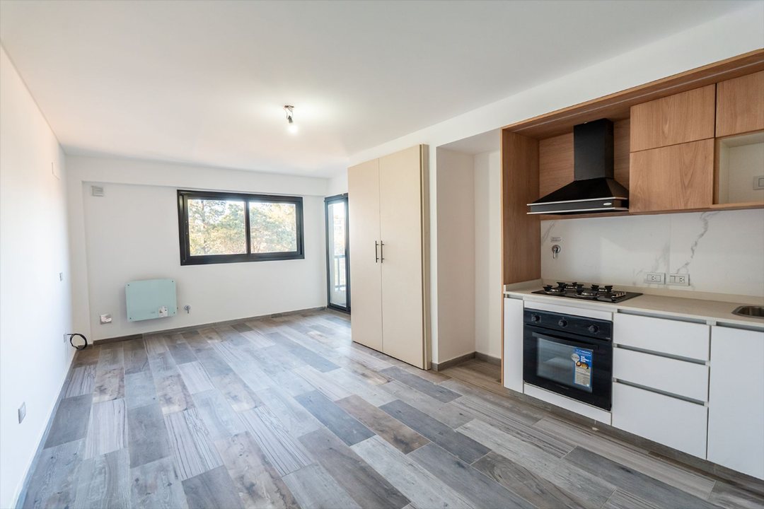 Venta depto Balcon Parrilla Cochera SUM Ituzaingo