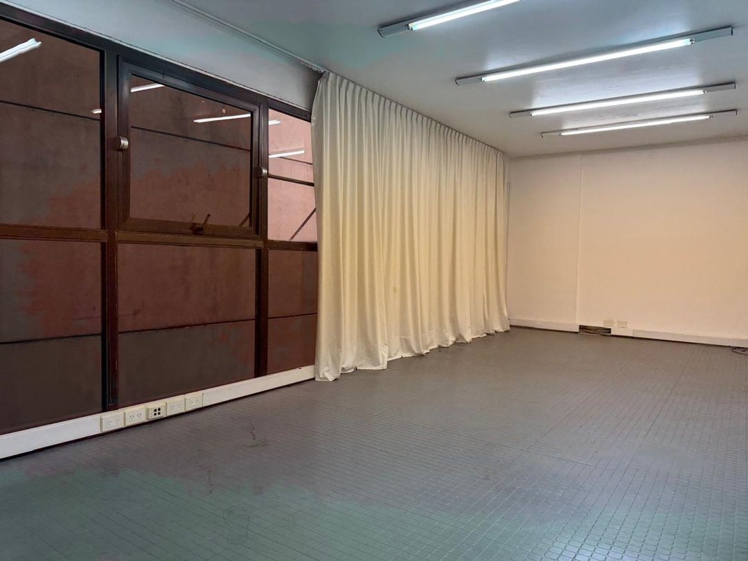VENTA DE OFICINA DE 155m2 EN "RETIRO"