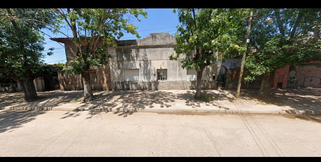 Casa en venta en centro de Pontevedra lote 1100m2