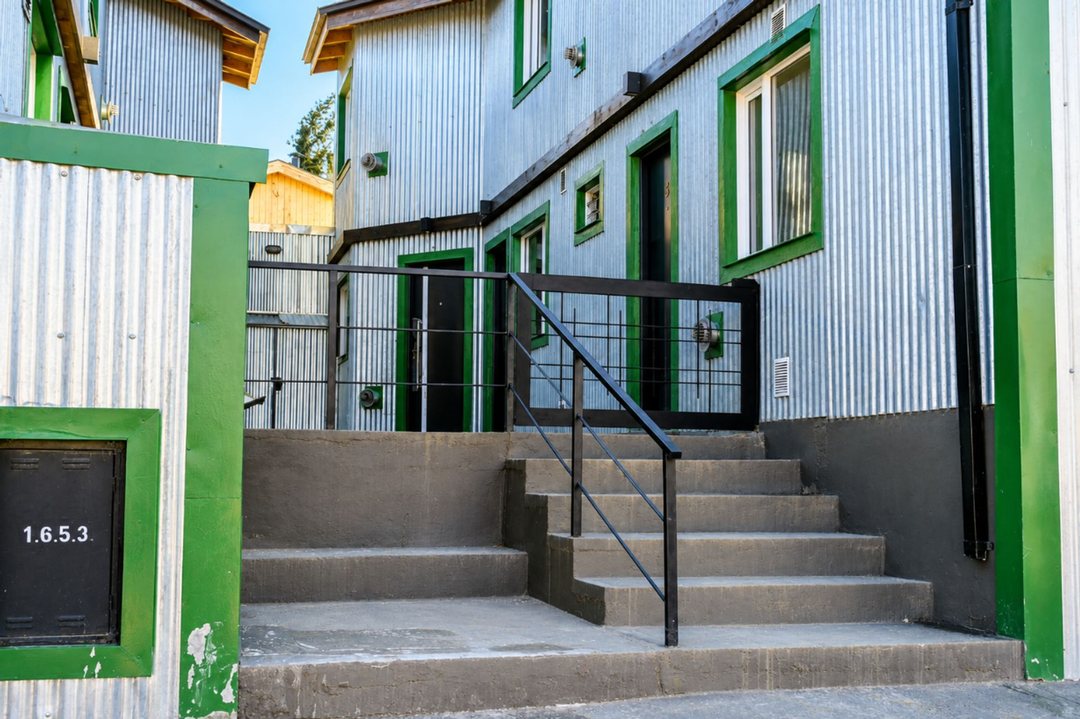 EN VENTA COMPLEJO 6 DEPARTAMENTOS CON FINANCIACION