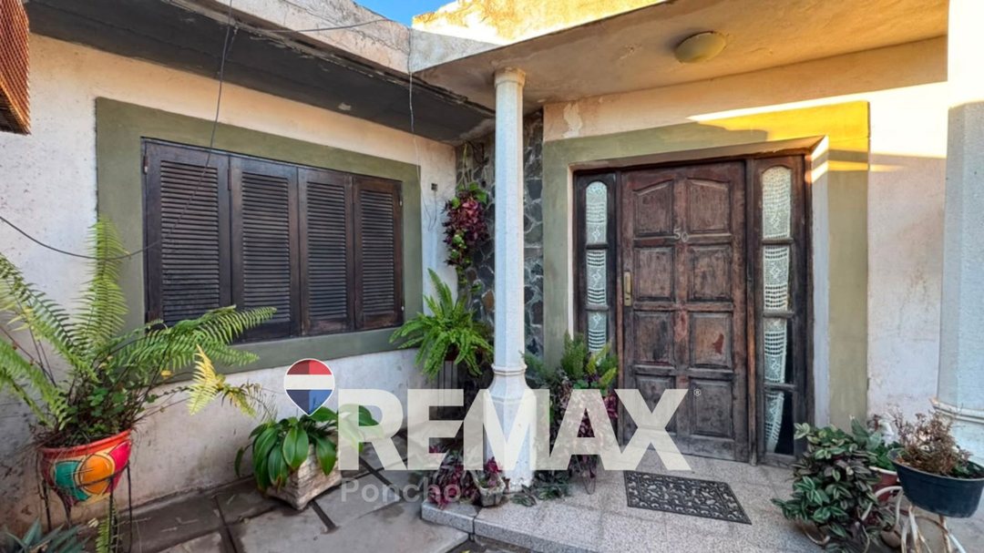 SE VENDE CASA 4 HAB QUINCHO CERRADO ACEPTA PERMUTA