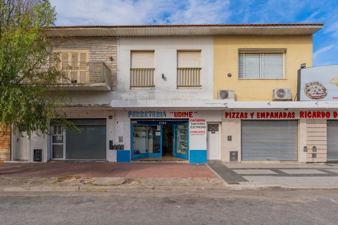 VENTA DEPARTAMRNTO+LOCAL ENTREGA Y CUOTAS P.MOGOTS