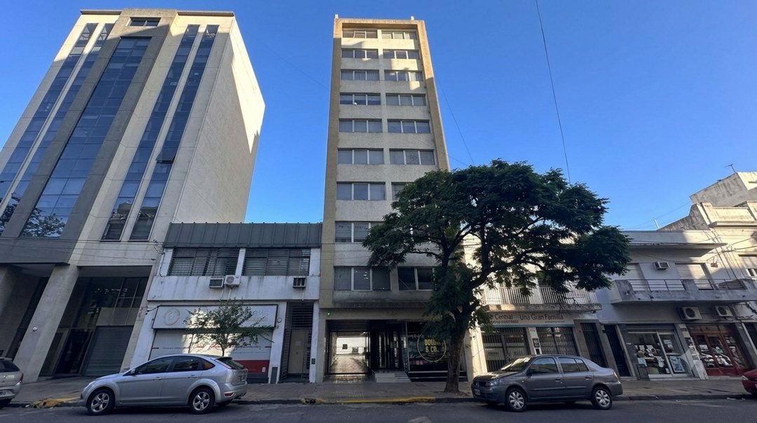OFICINA EN VENTA EN LA PLATA CENTRO