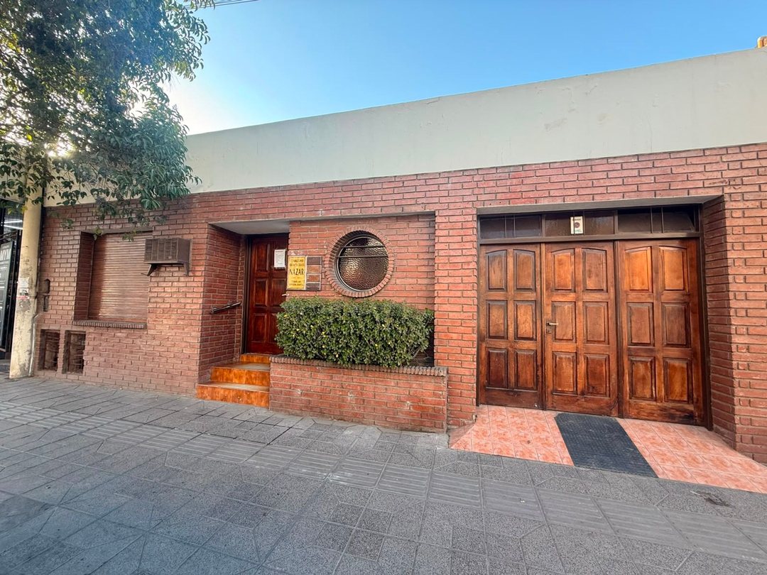 CASA VENTA / COMERCIAL + DEPTO SAN VICENTE CBA