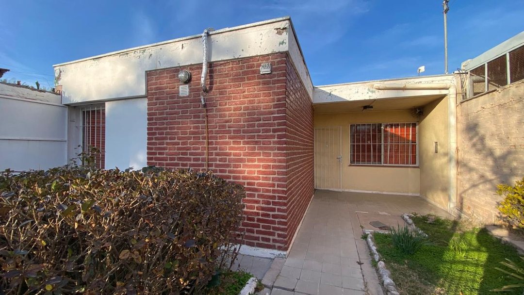 Casa en Venta en Barrio Primero de Mayo, LH