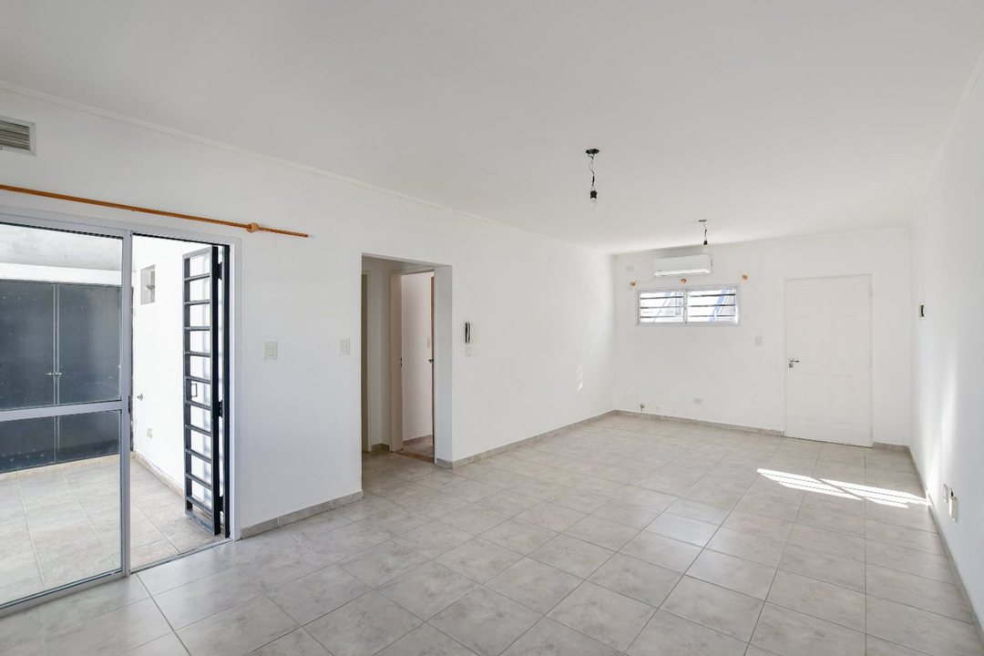 DEPARTAMENTO EN VENTA EN LA PLATA CON COCHERA