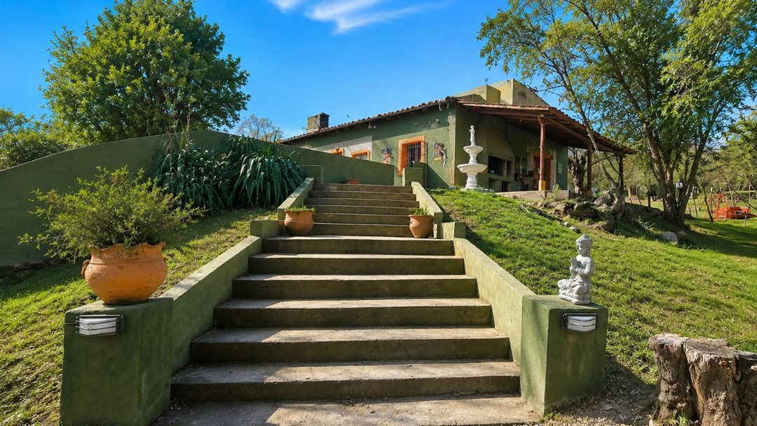 VENTA CAMPING EN SANTA MARIA DE PUNILLA