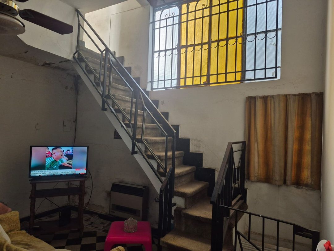 VENTA DEPARTAMENTO DOS DORMITORIOS A RECICLAR