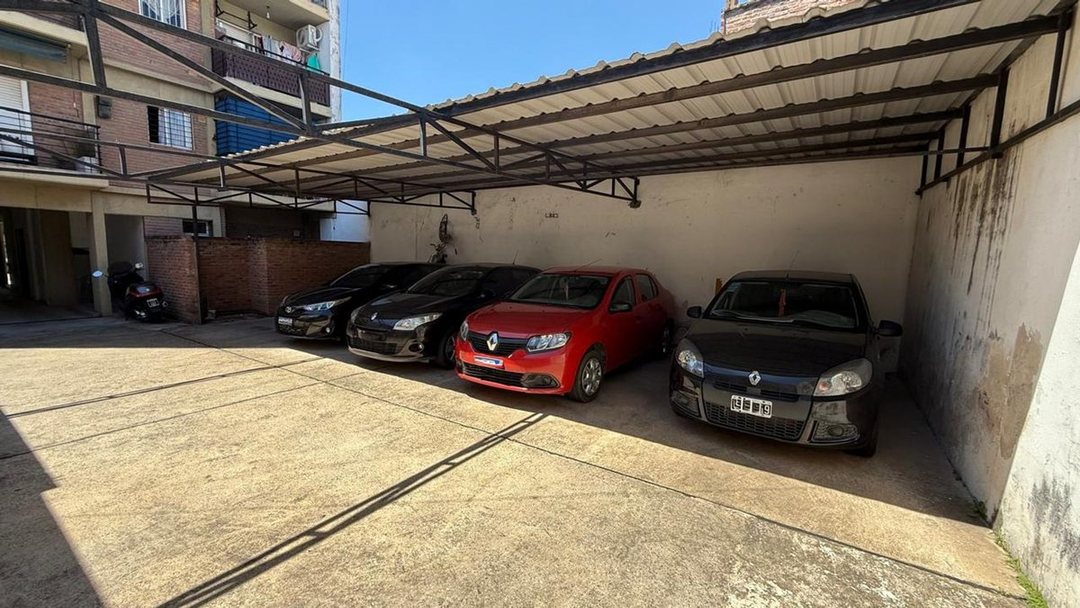 Cocheras Venta x 5 Zona Terminal