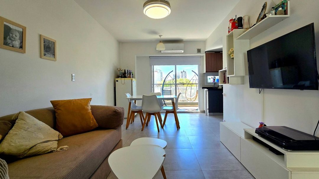 DEPTO EN VENTA 2 AMBIENTES CASEROS CON BALCON