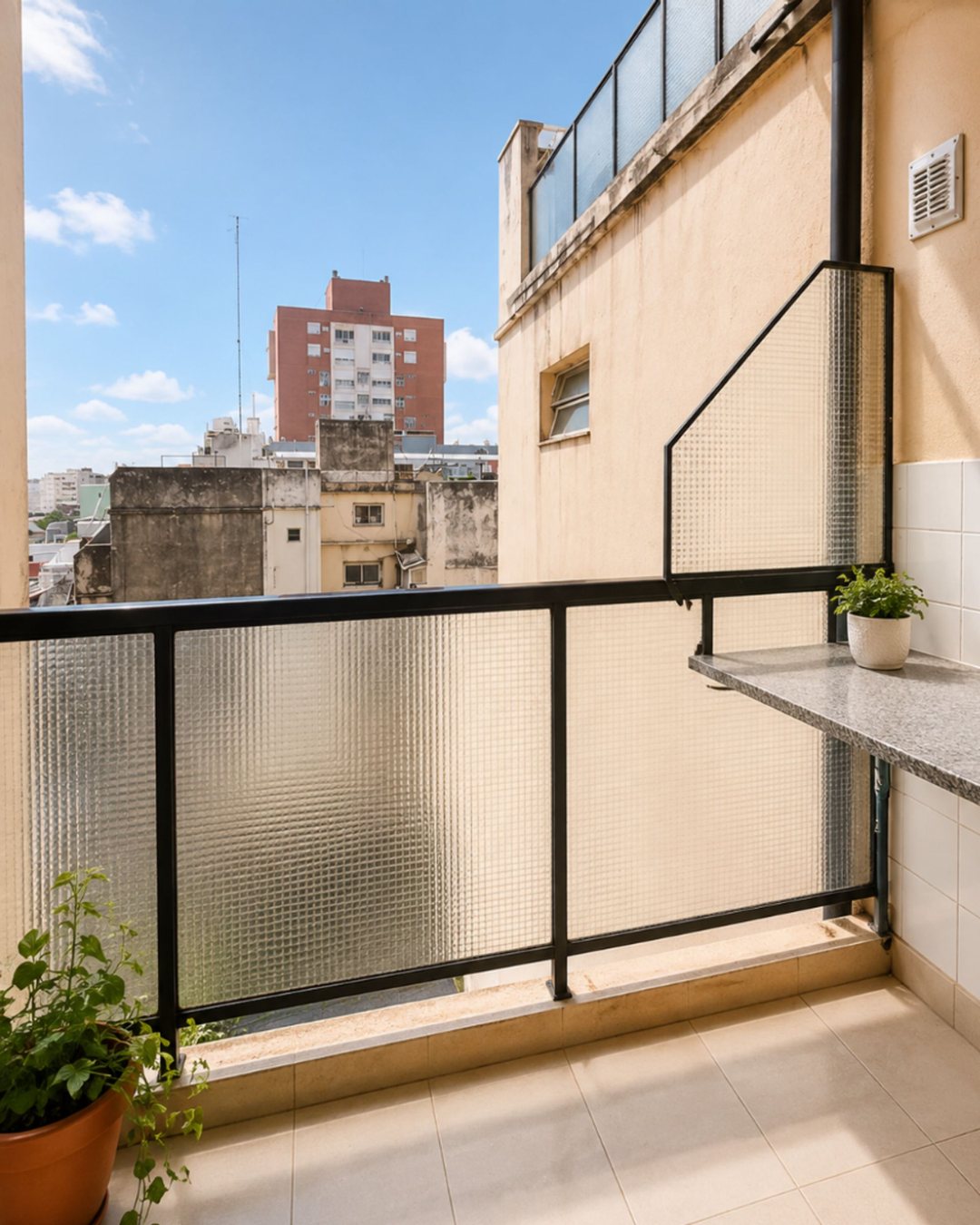 Alquiler residencial 3 amb Flores piso alto lumino