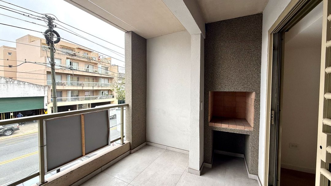 Monoambiente en Venta Balcon y Parrilla Coghlan