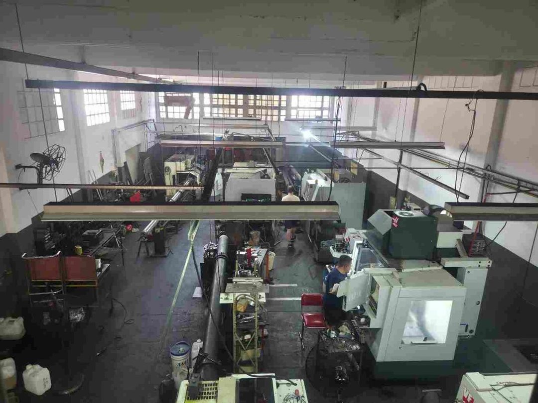 ALQUILER Fdo.  COMERCIO  MATRICERÍA . V. Ballester