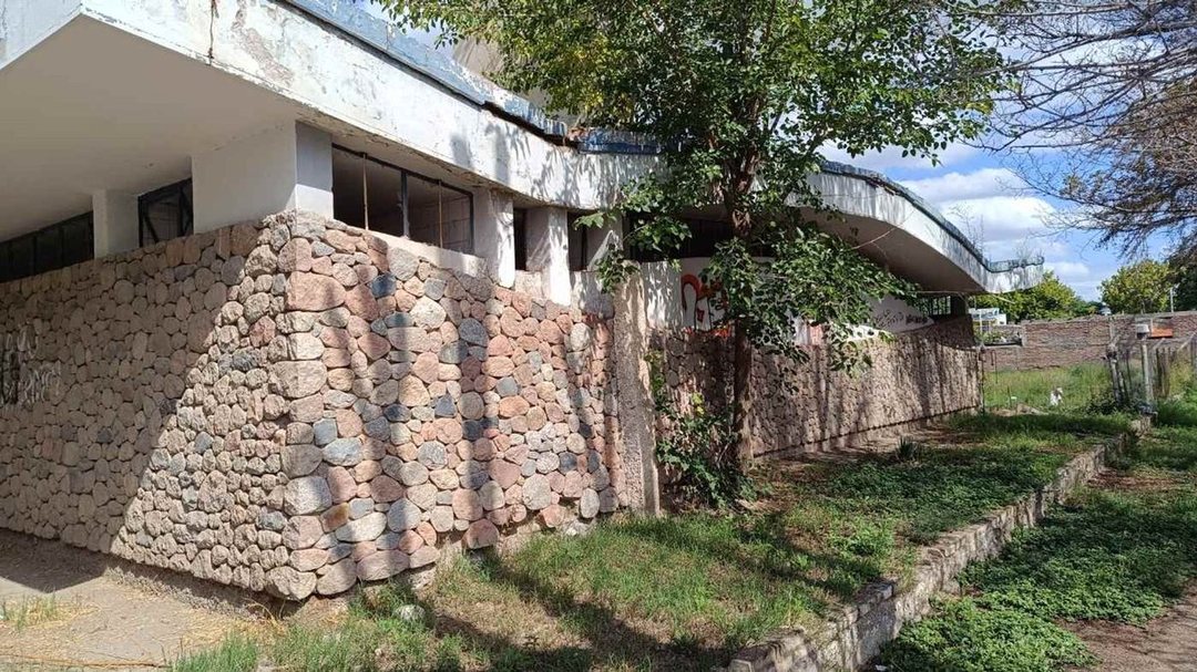 EXCELENTE INVERSIÓN  TUNUYÁN CENTRO LOTE 3.490 M2