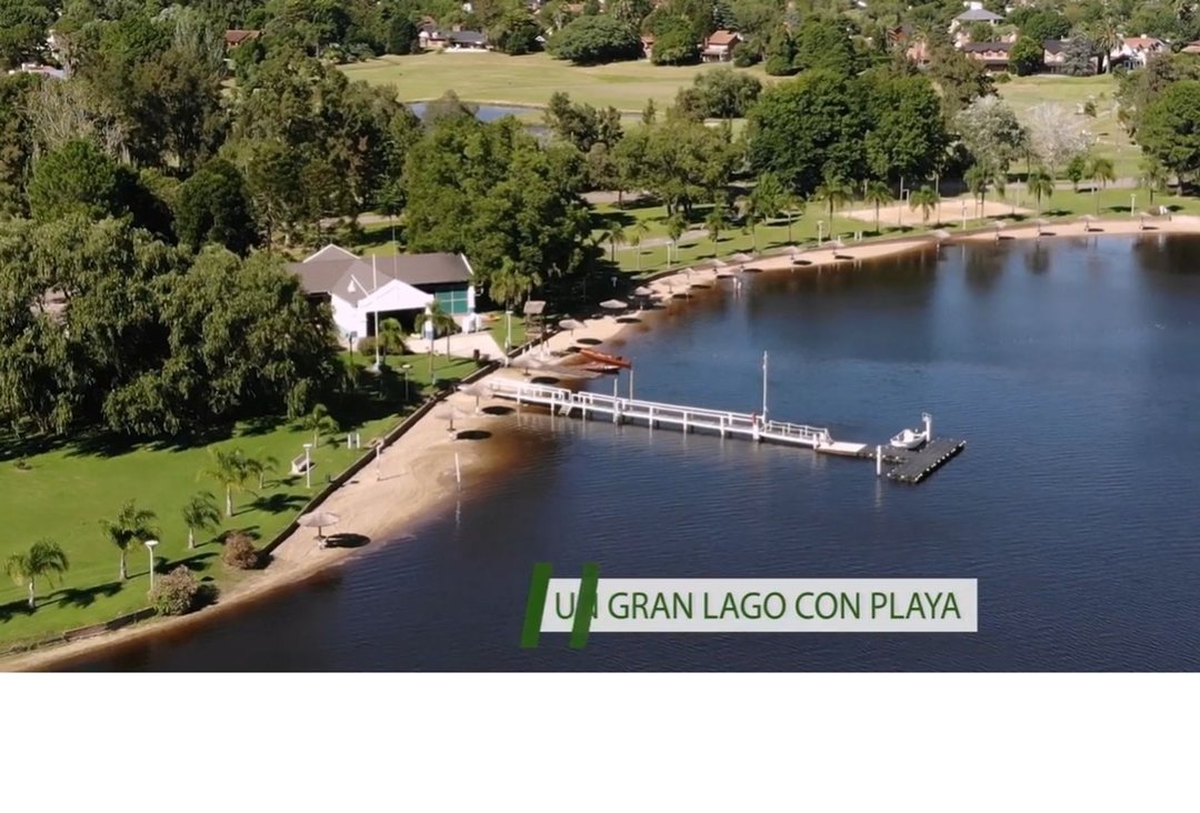 Casa Venta en Club Nautico Escobar