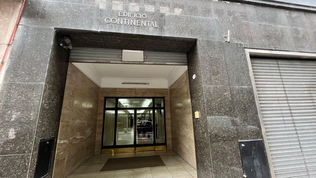 OFICINA COMERCIAL,  ALQUILER EN SAN NICOLAS