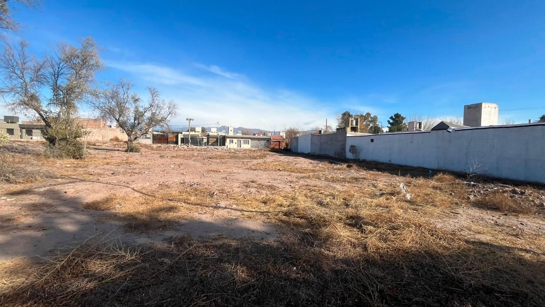LOTE EN VENTA EN CARRODILLA. GRAN UBICACION