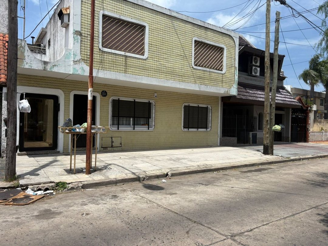 VENTA PH 2 AMB. RAMOS MEJIA SUR- SIN EXPENSAS