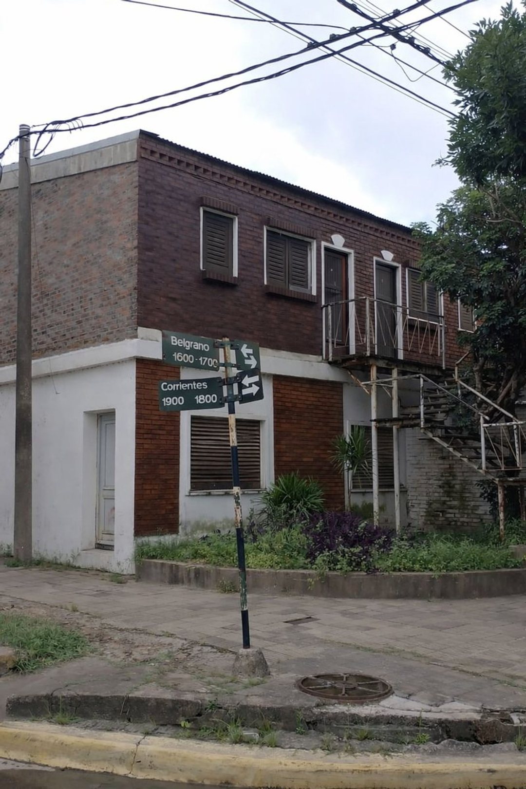 EN VENTA, 2 DPTOS DE 2 DORMITORIOS-CENTRO VERA