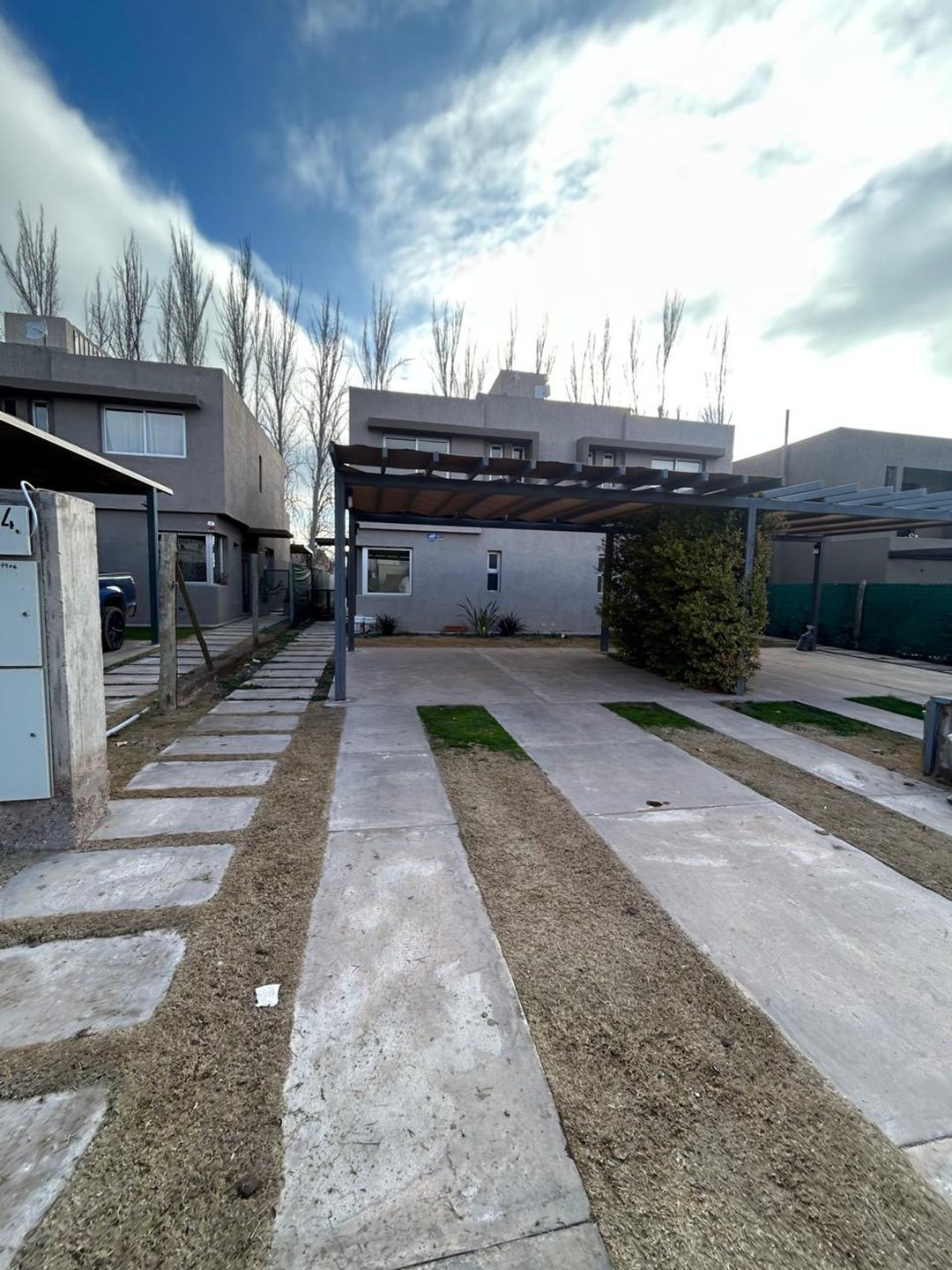 ALQUILER DUPLEX 2 DORMITORIOS LUJAN DE CUYO