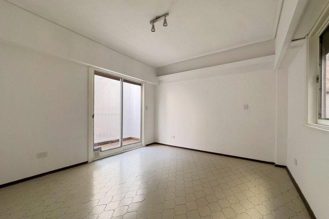 VENTA VILLA CRESPO MONOAMBIENTE CON BALCÓN