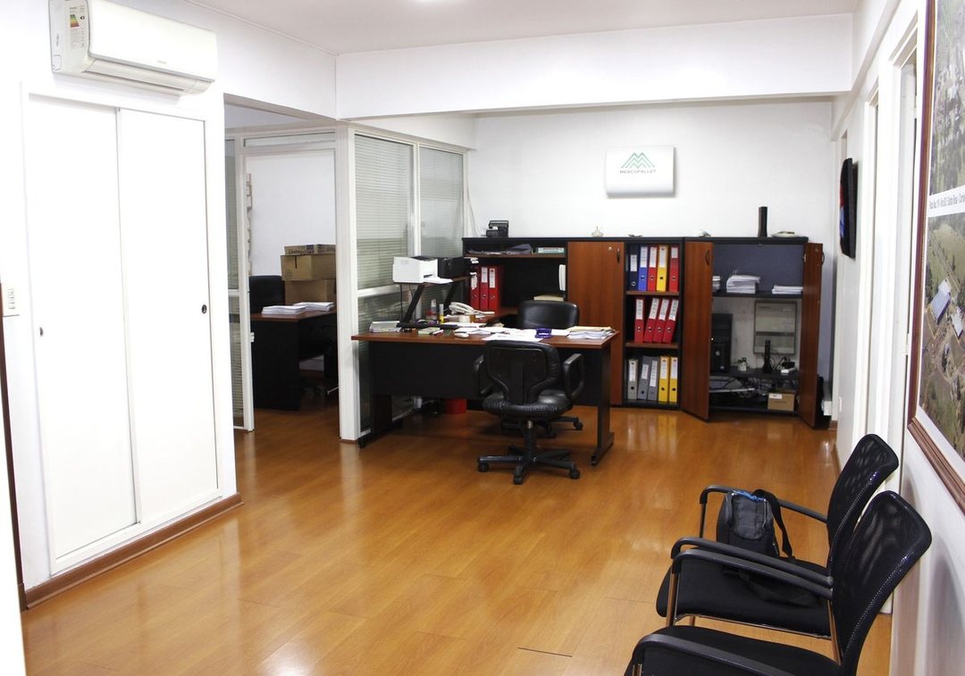 OFICINA EN VENTA EN BELGRANO, 2 COCHERAS-PERMUTA