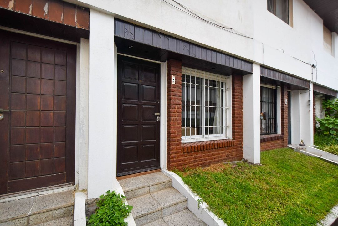 ALQUILER-DUPLEX 3 AMBIENTES EN P.MOGOTES