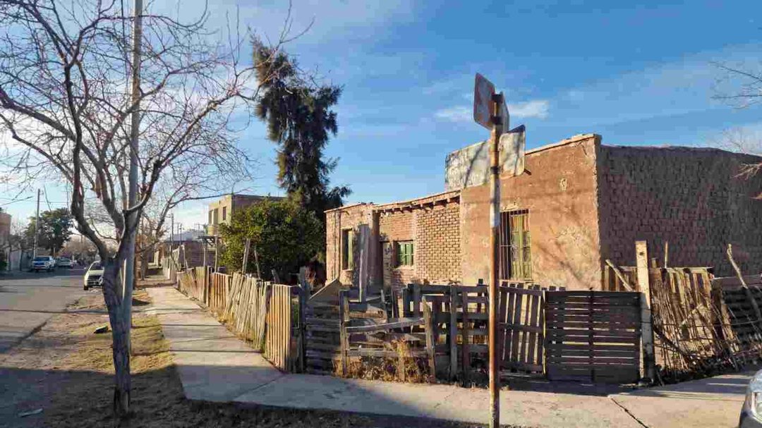 VENTA TERRENO ESQUINA 916 M2 EN CAPITAL