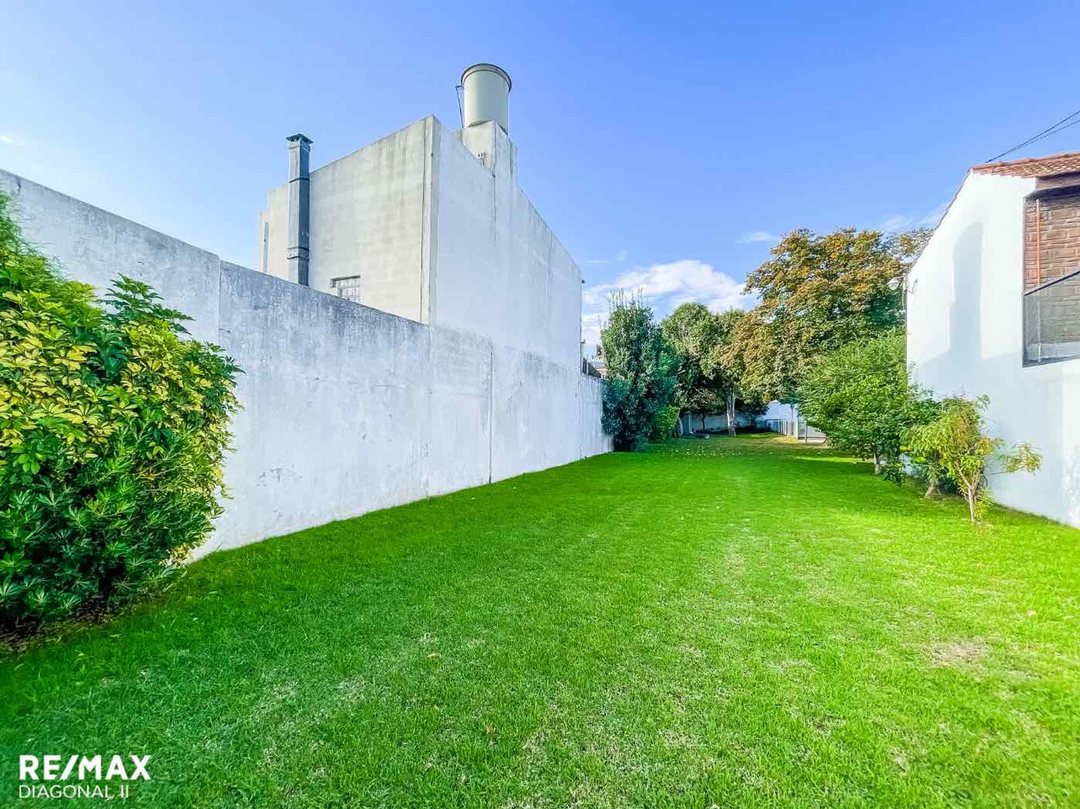 LOTE EN VENTA EN LA PLATA