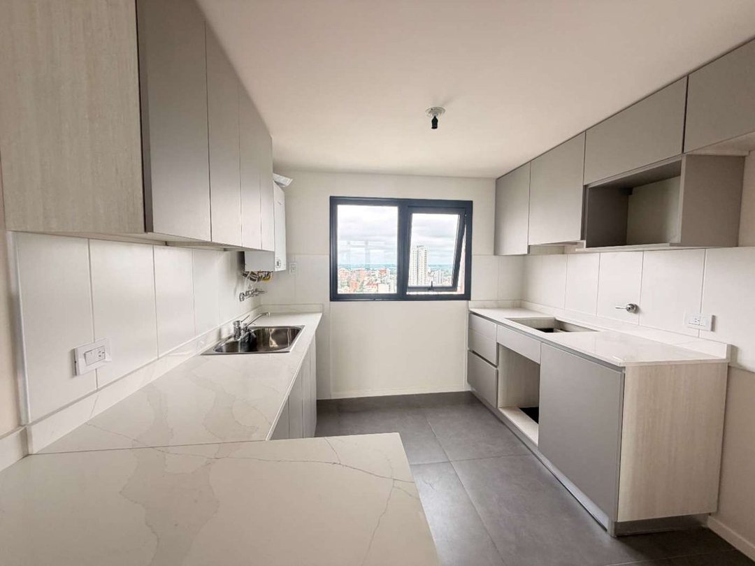 DEPTO 2 DORM EN BV CENTER - VISTAS INCREIBLES