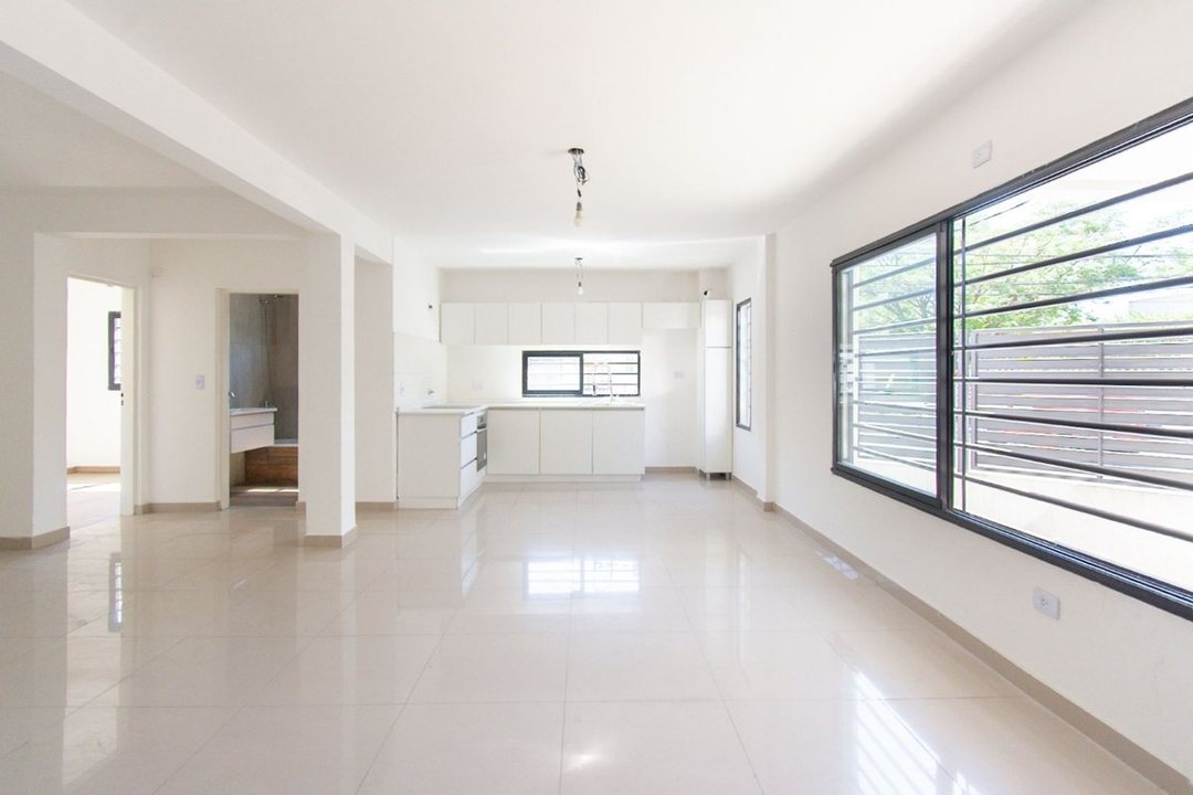CASA PH VENTA MORON 4 AMBIENTES A ESTRENAR PERMUTA