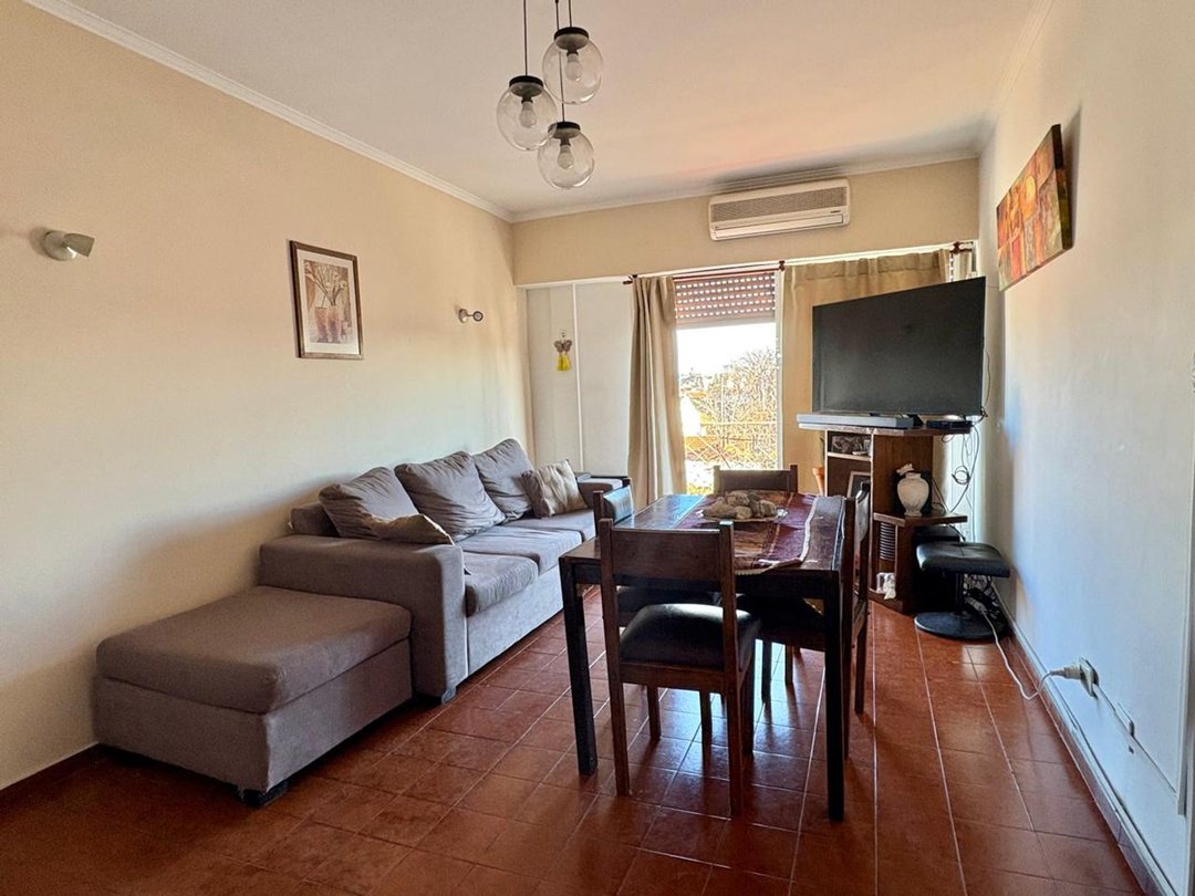 Venta Depto 4 Amb con Balcón  Villa Lugano
