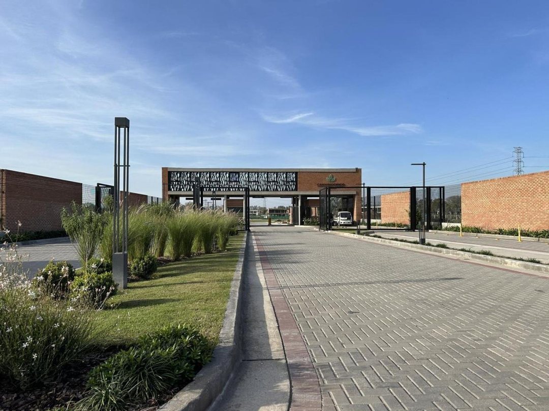 LOTE EN VENTA EN CANNING CHICO