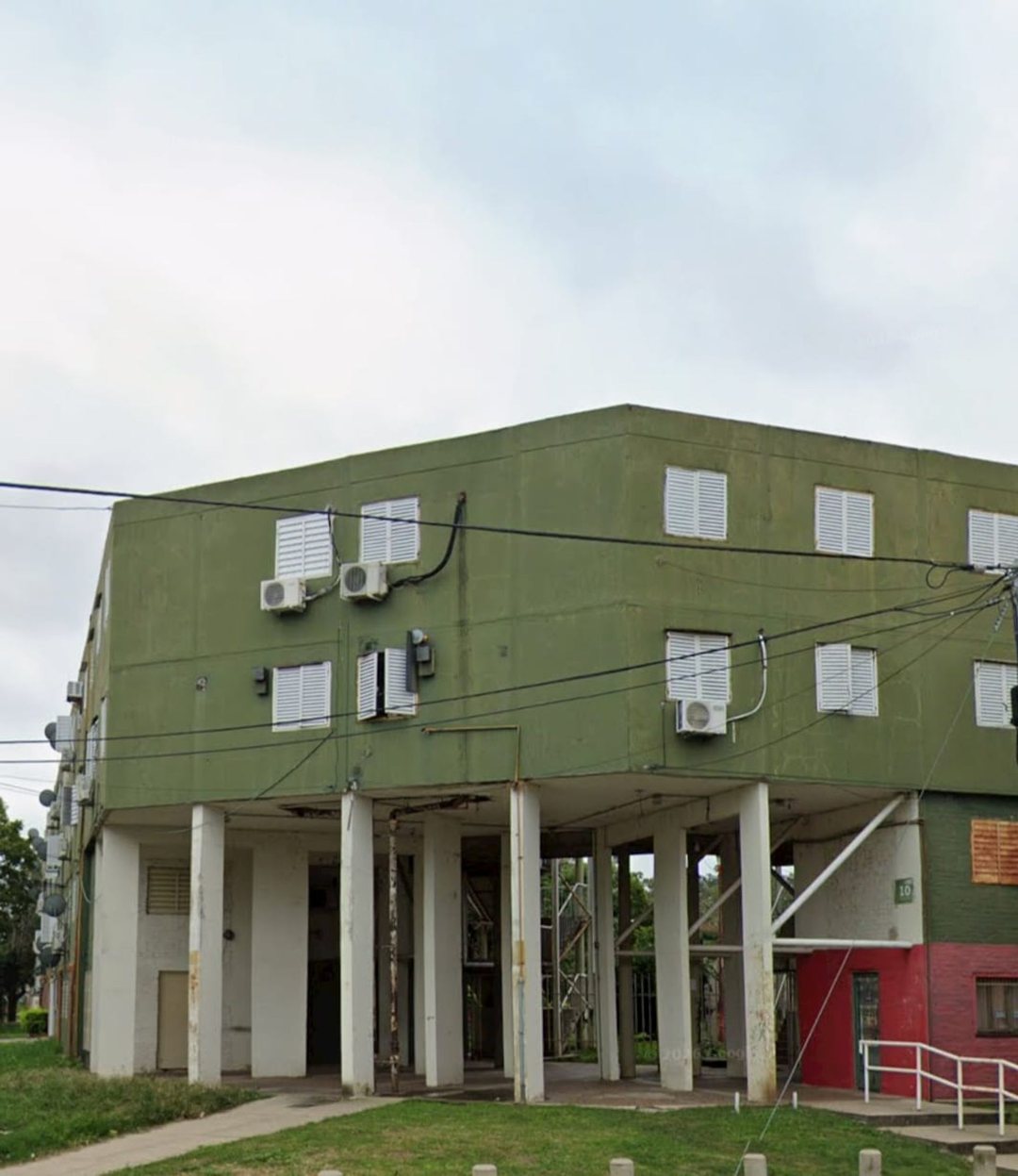 VENTA DE DPTO DE 2 DORM FONAVI CENTENARIO MZ10/P3