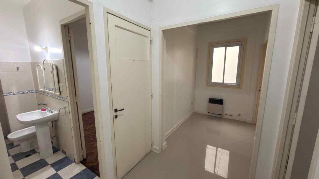 VENTA DEPTO 2 AMB Y MEDIO RECOLETA- apto Credito