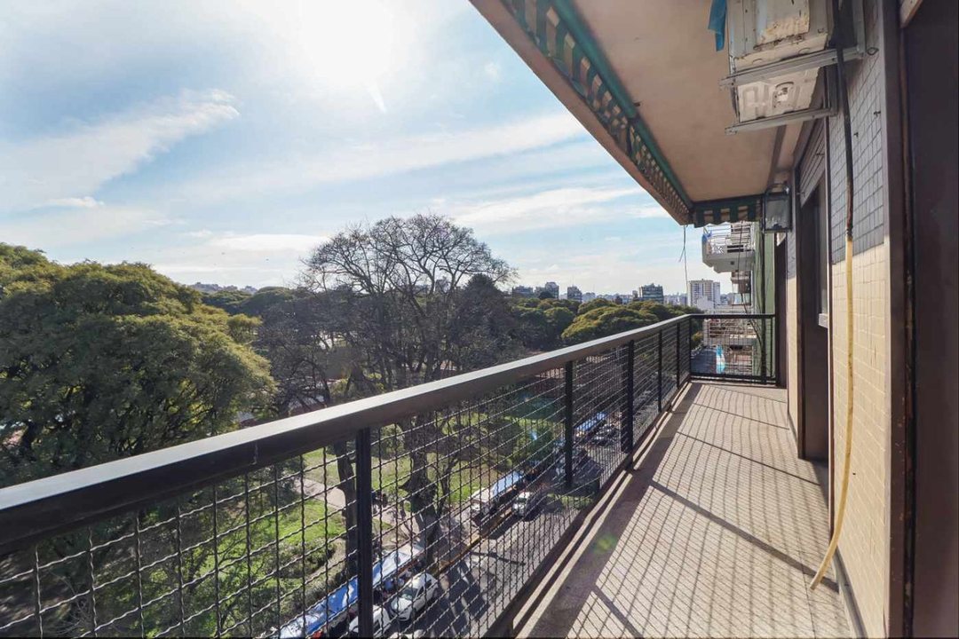 Venta Depto 4 amb Balcon Cochera Parque Chacabuco