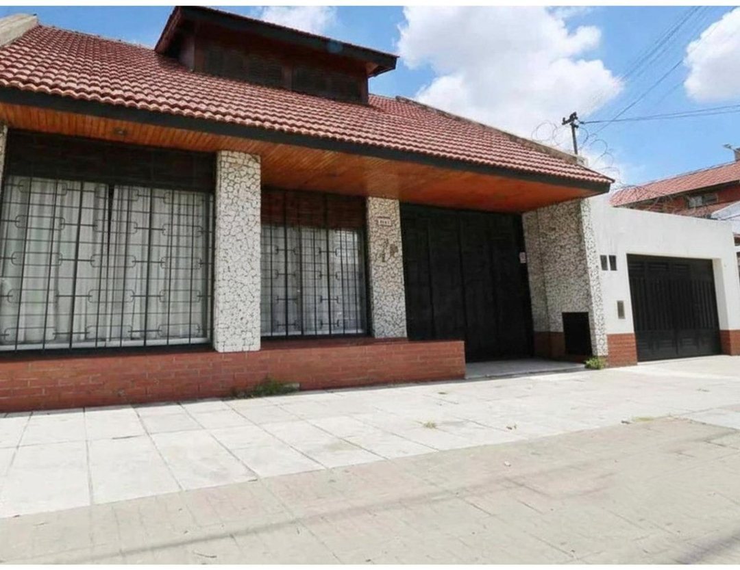 VENTA CASA 3 AMB R. DE ESCALADA / GALPON / COCHERA