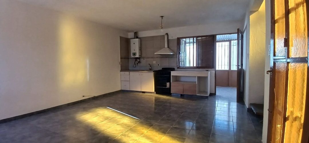 DUPLEX DOS DORMCOMPLEJO CERRADO  B° SAN SALVADOR