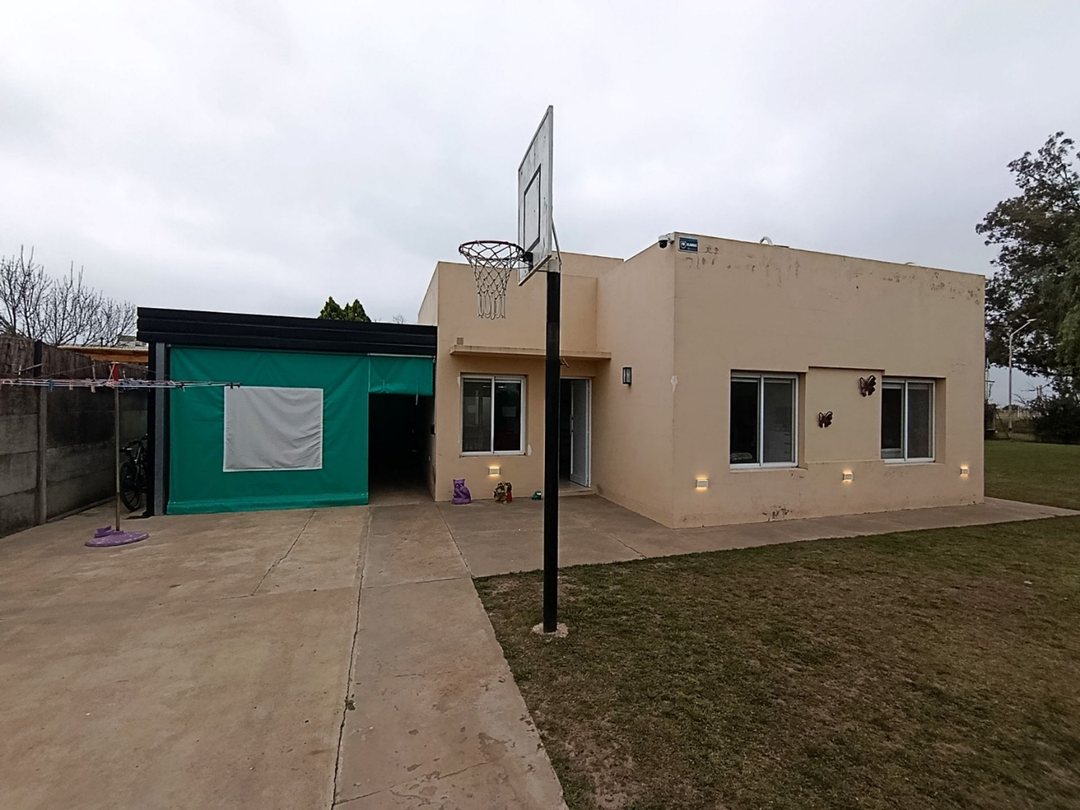 VENTA / CASA / B° LOMAS DEL SUR / SUNCHALES