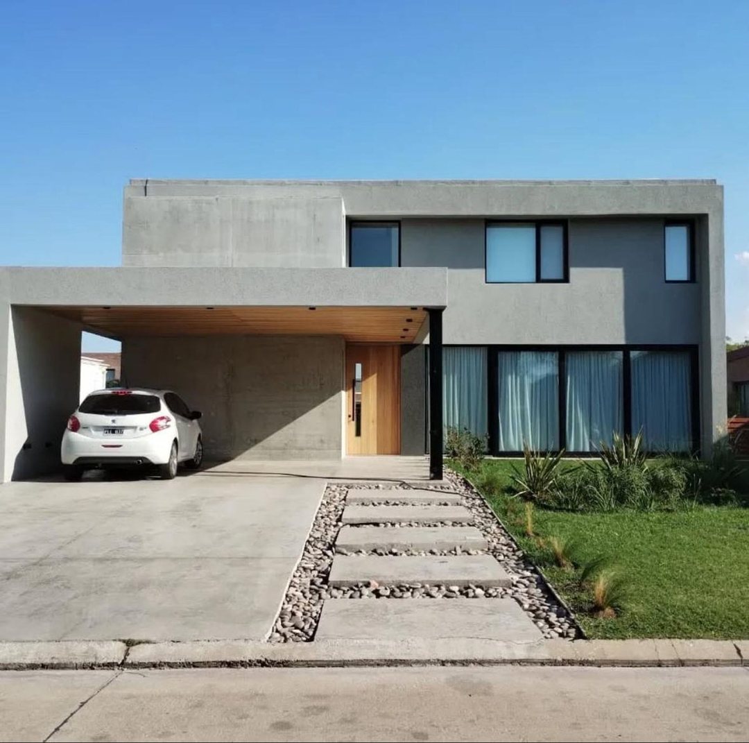 CASA EN VENTA 3 DORMITORIOS SAN SEBASTIAN - FUNES