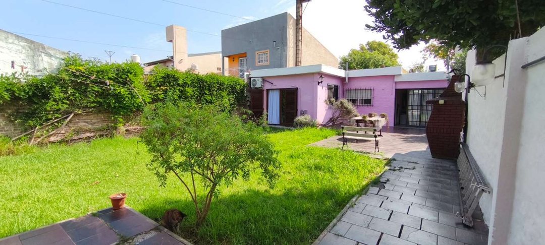 VENTA CASA 3 AMBIENTES PADUA CENTRO LOTE 307 M2