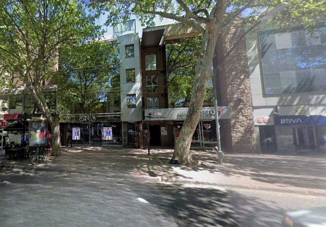 Oficina en alquiler Av. San Martin, Mendoza