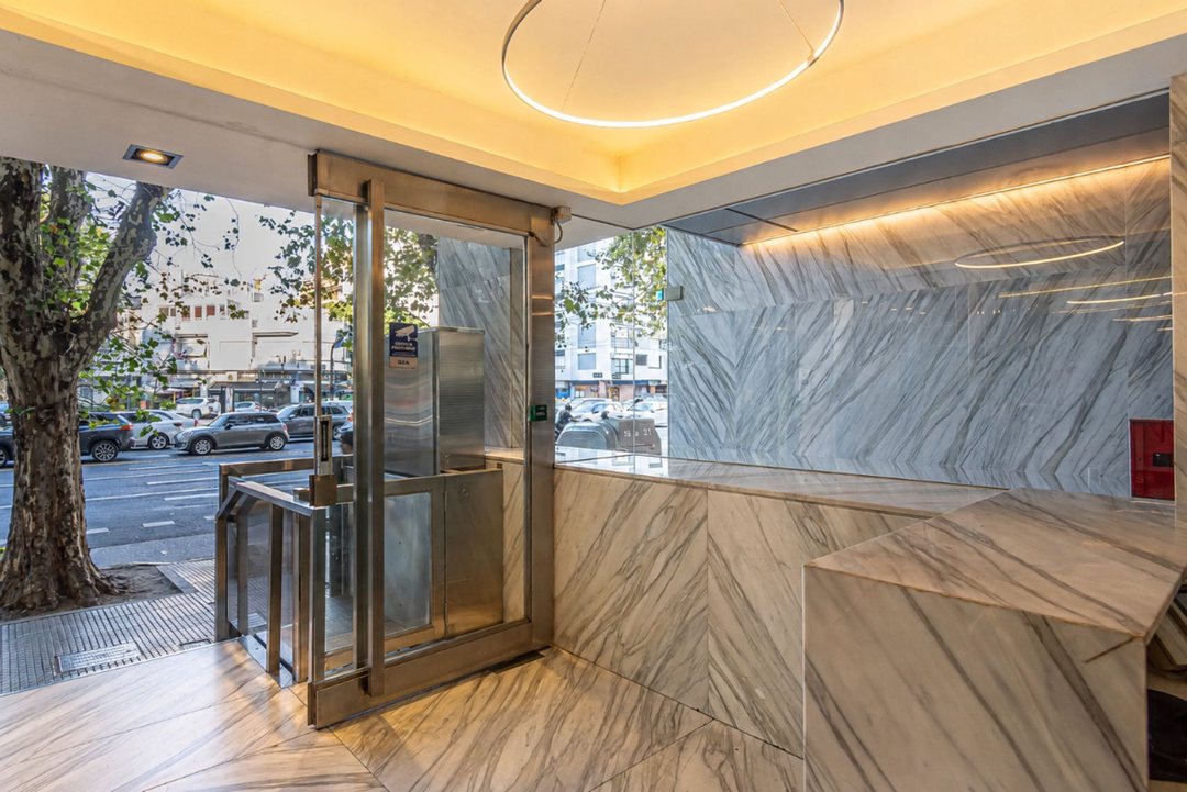 ALQUILER DUPLEX EN BAJO BELGRANO 100m2 CON COCHERA