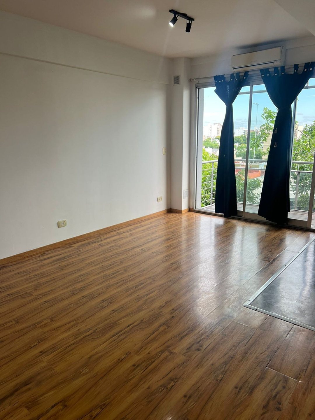 Alquiler departamento 2 ambiente con balcon
