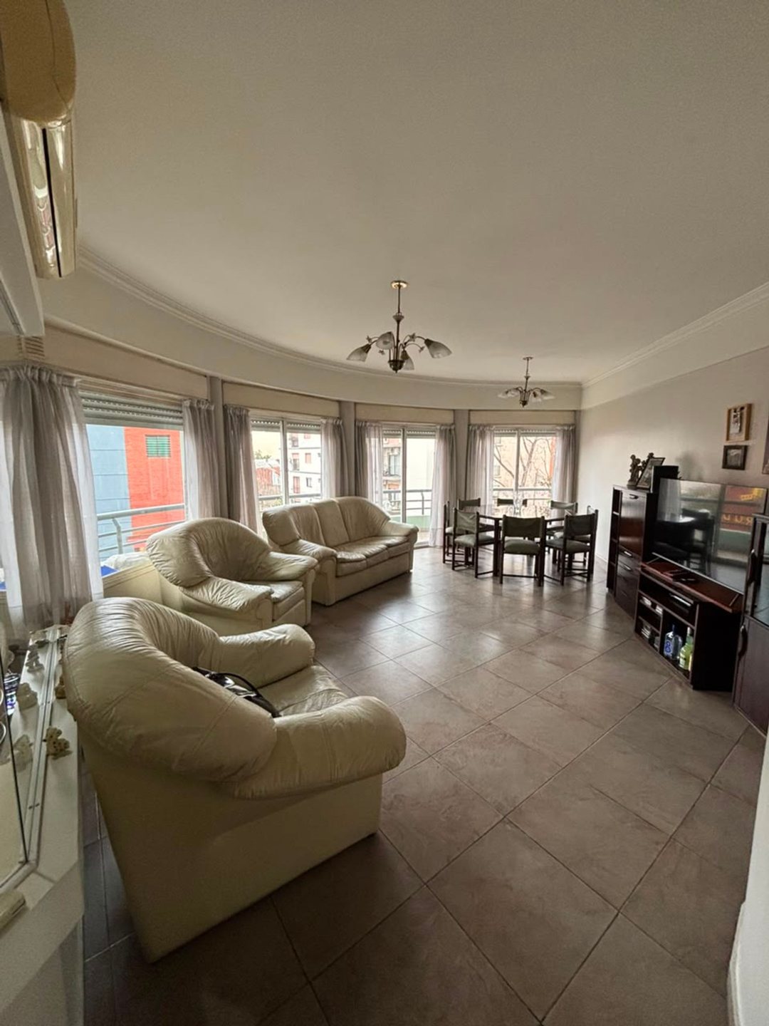 VENTA DPTO 4 AMB CON COCHERA Y AMENITIES CASEROS