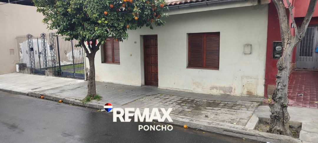 SE VENDE CASA CALLE ROJAS ZONA CENTRO CATAMARCA