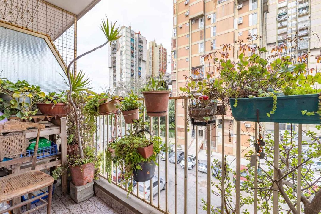 DEPTO 2 AMB EN VENTA CON BALCÓN - PARQUE PATRICIOS