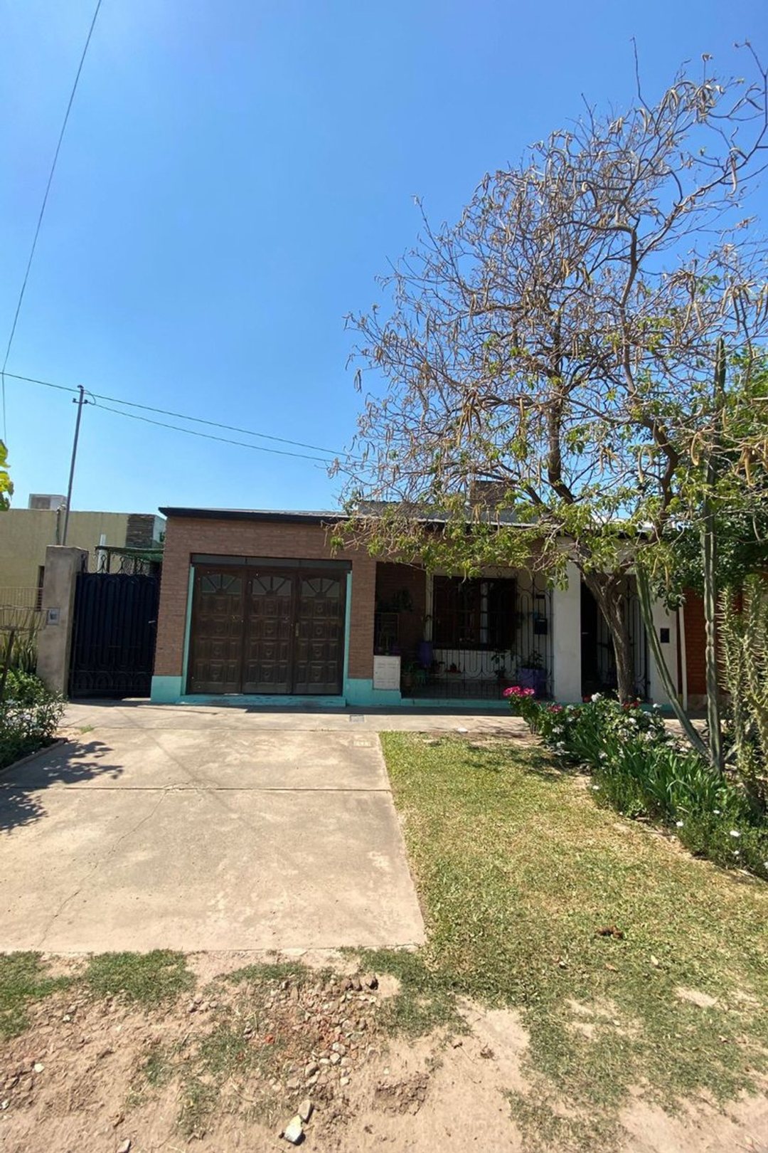 SE VENDE CASA EN RECREO CENTRO